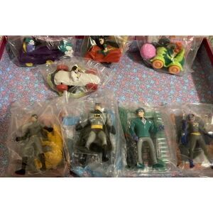 Batman Robin Joker Catwoman DC Comics Mini Collectible Dolls Happy Meal Figurine